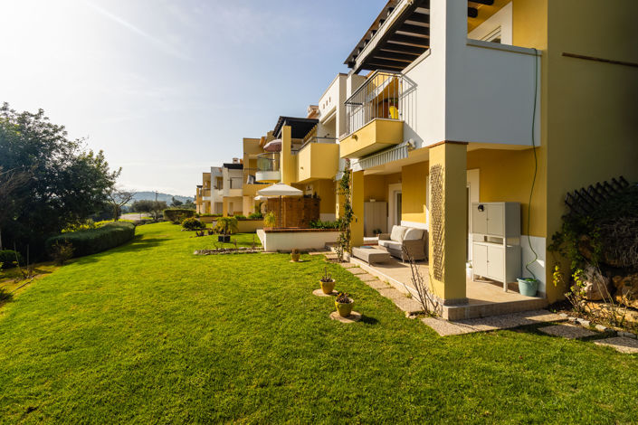 Image No.39-2 Bed Townhouse for sale