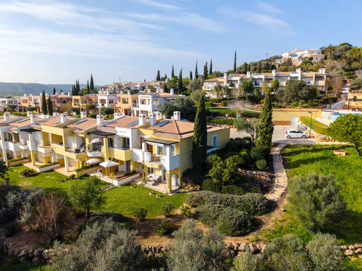 Image No.54-2 Bed Townhouse for sale