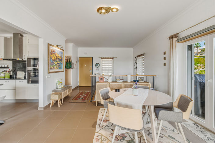 Image No.8-2 Bed Townhouse for sale