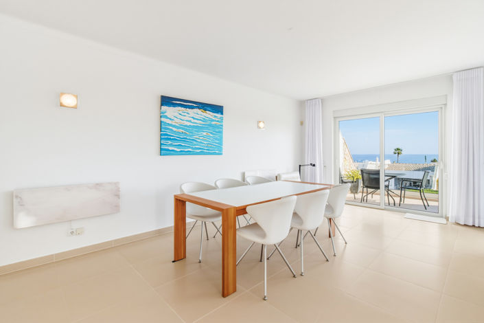 Image No.12-4 Bed Villa for sale