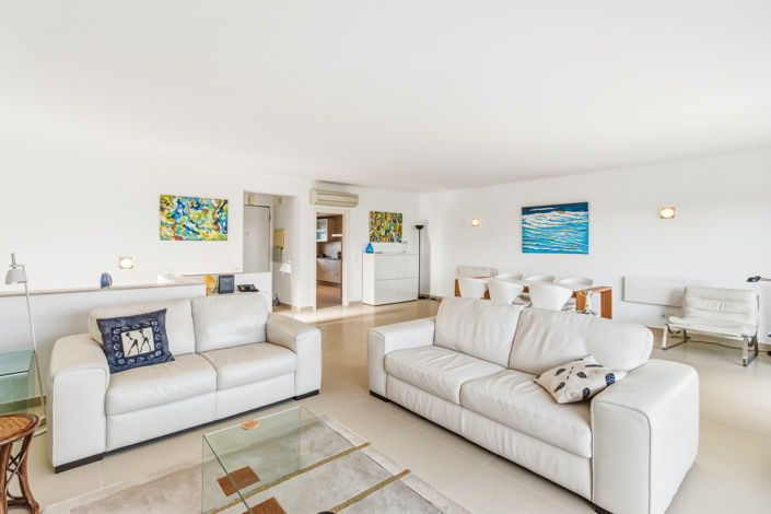 Image No.4-4 Bed Villa for sale