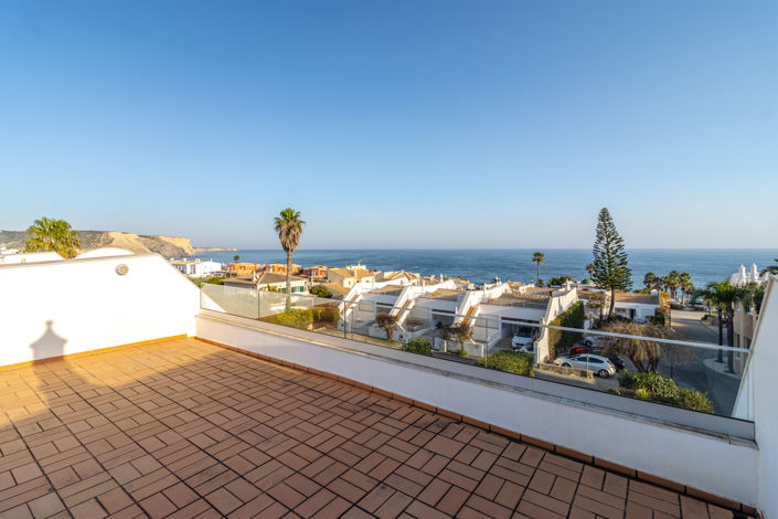 Image No.42-4 Bed Villa for sale