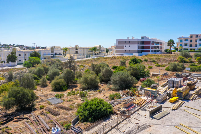 Image No.15-2 Bed Apartment for sale