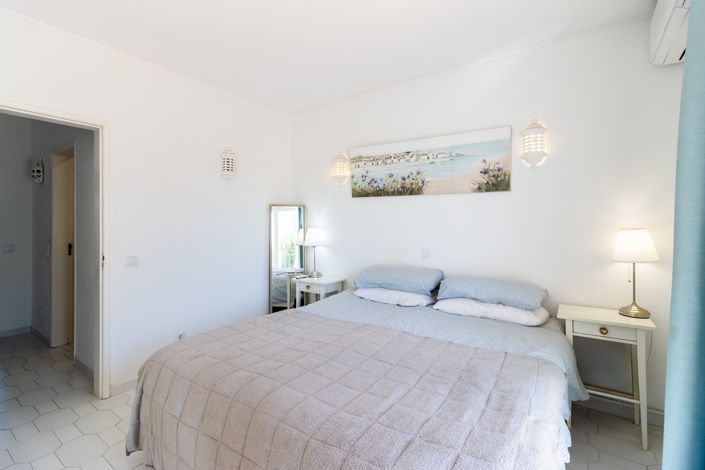 Image No.18-Maison de ville de 2 chambres à vendre à Lagos