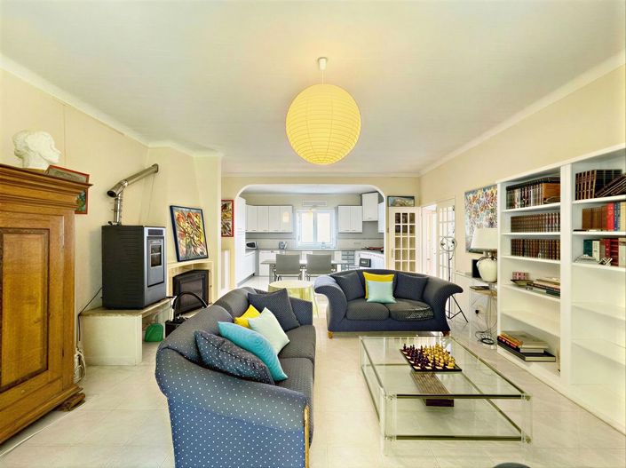 Image No.21-5 Bed Villa for sale