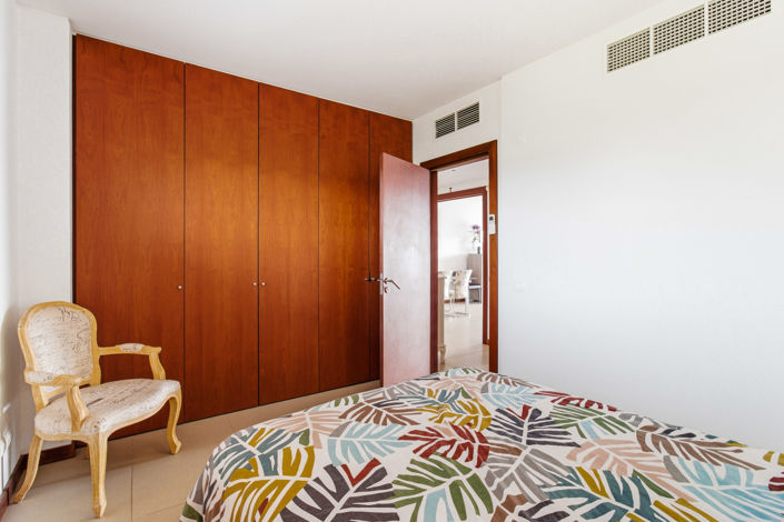 Image No.18-2 Bed Apartment for sale