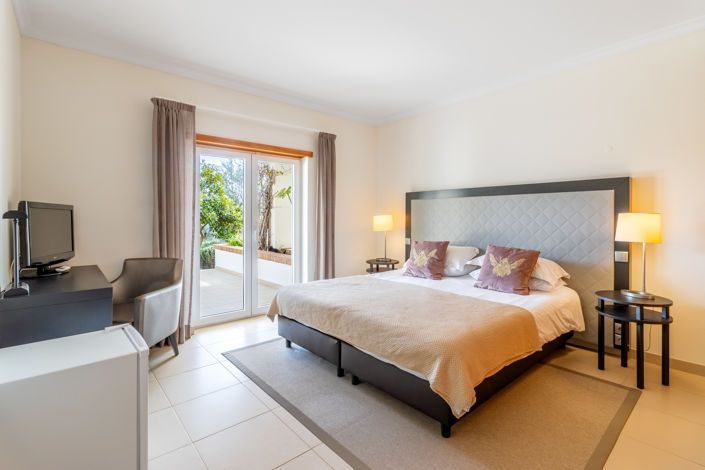 Image No.24-3 Bed Townhouse for sale