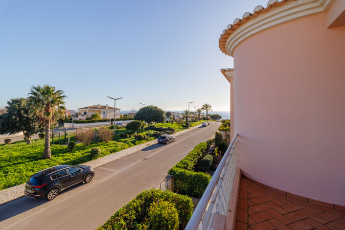 Image No.34-3 Bed Villa for sale