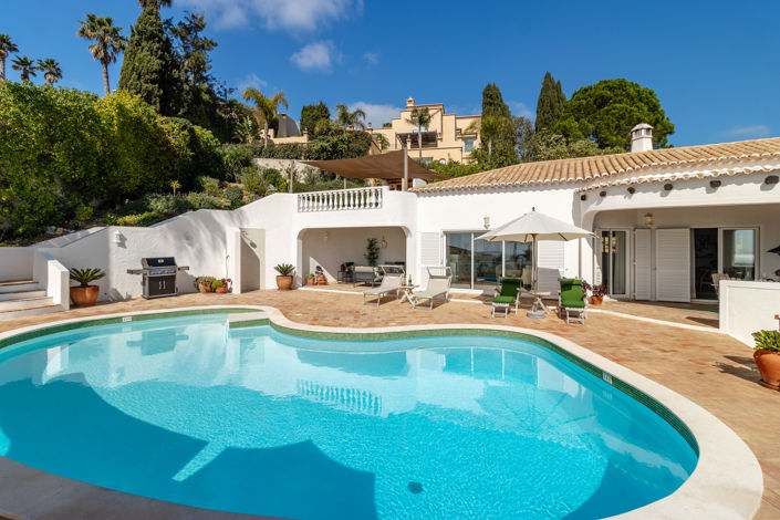 Image No.10-4 Bed Villa for sale