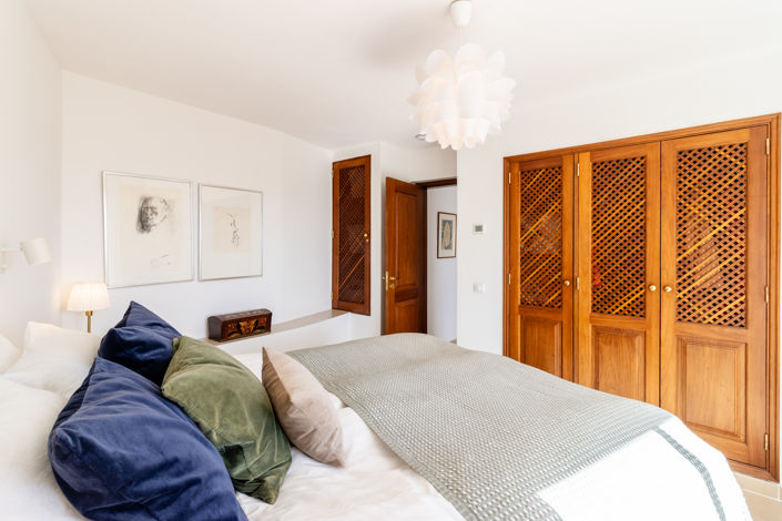 Image No.48-4 Bed Villa for sale