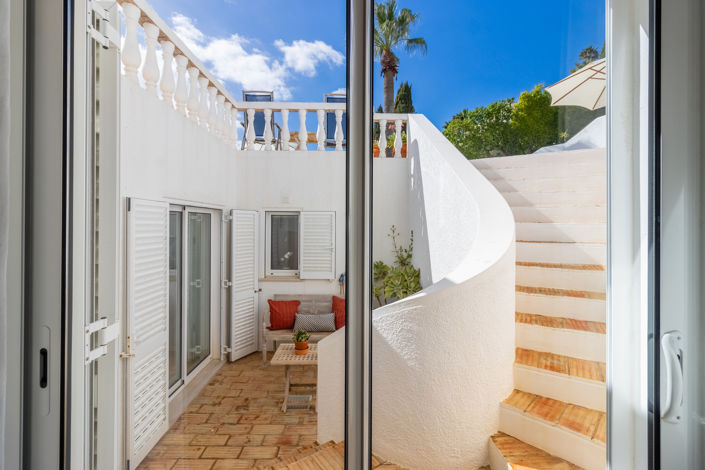 Image No.52-4 Bed Villa for sale