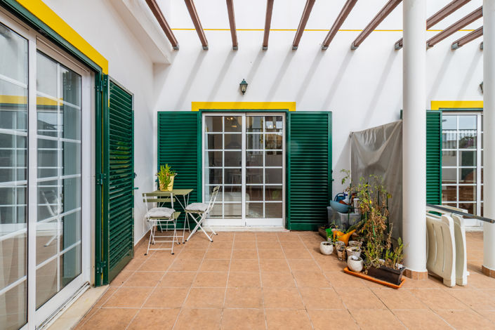 Image No.14-1 Bed Townhouse for sale