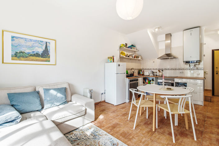 Image No.3-1 Bed Townhouse for sale