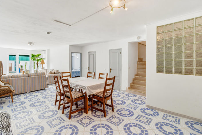Image No.38-5 Bed Villa for sale