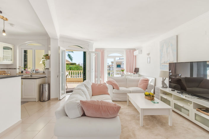 Image No.5-5 Bed Villa for sale