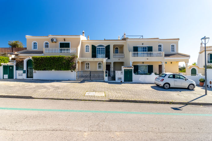 Image No.53-5 Bed Villa for sale