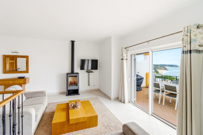 Image No.14-2 Bed Townhouse for sale