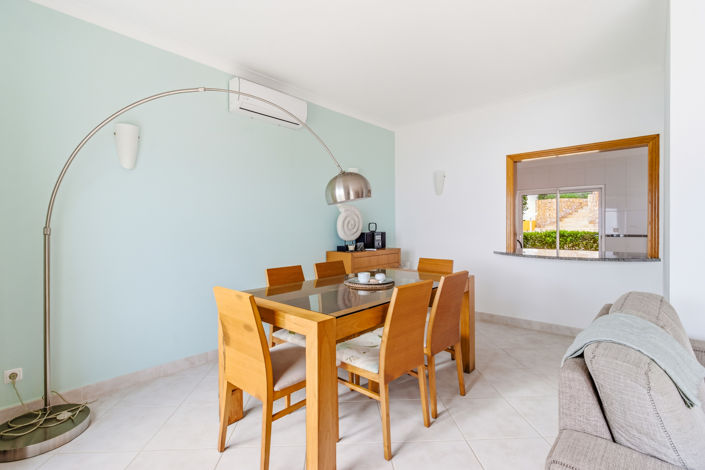 Image No.5-2 Bed Townhouse for sale