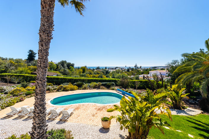 Image No.2-Villa de 3 chambres à vendre à Lagos