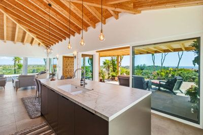 9.1 KITCHEN.jpg