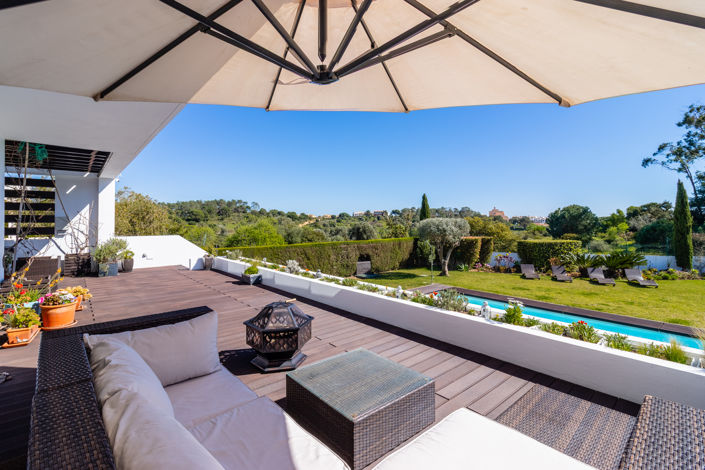 Image No.2-4 Bed Villa for sale