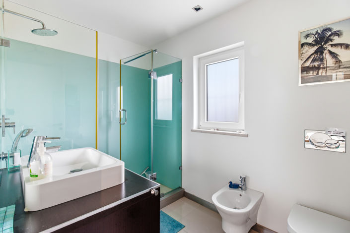 Image No.32-4 Bed Villa for sale