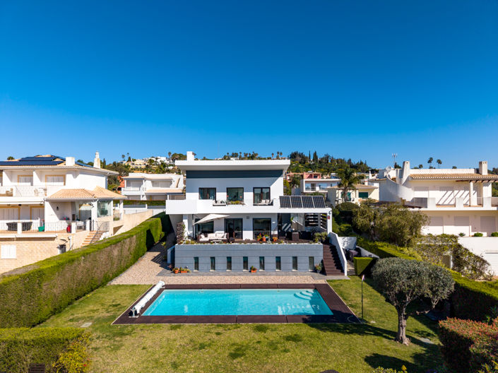 Image No.57-4 Bed Villa for sale