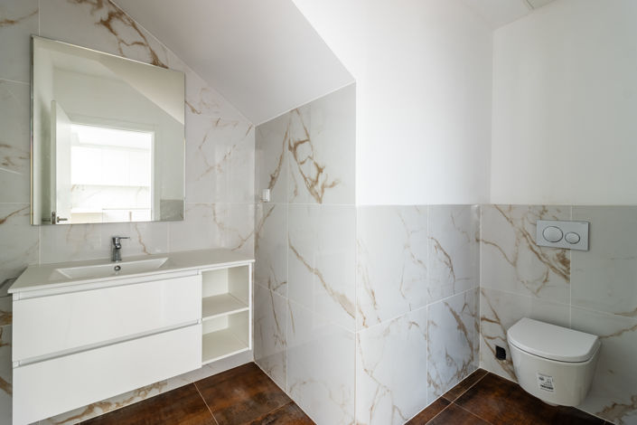 Image No.11-3 Bed Townhouse for sale