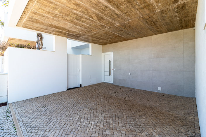 Image No.31-3 Bed Townhouse for sale