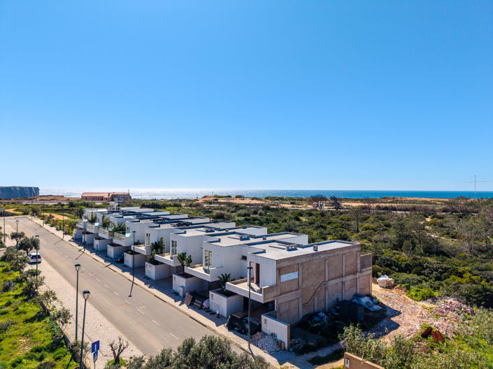 Image No.34-3 Bed Townhouse for sale