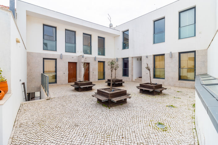 Image No.27-2 Bed Apartment for sale