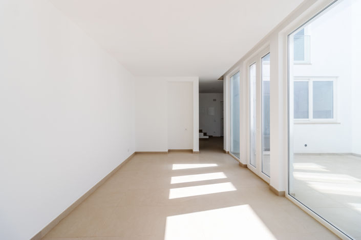 Image No.5-3 Bed Townhouse for sale