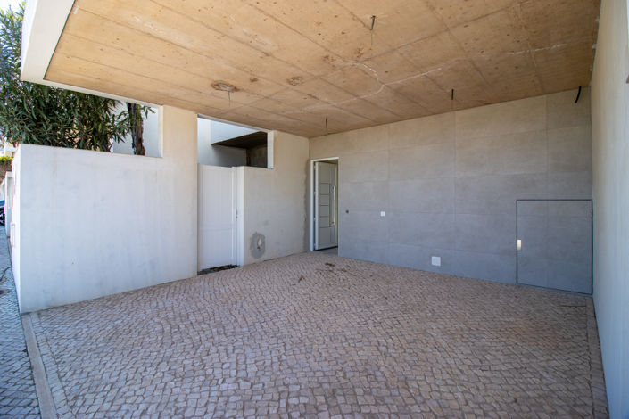 Image No.26-3 Bed Townhouse for sale