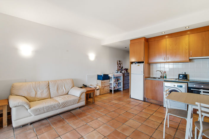 Image No.6-Appartement de 1 chambre à vendre à Lagos