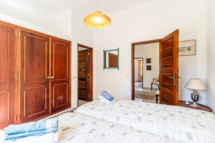 Image No.19-3 Bed Villa for sale