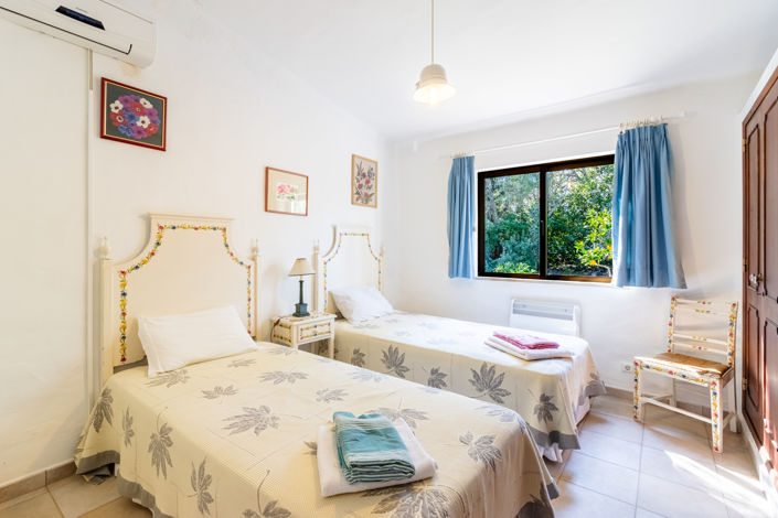 Image No.20-3 Bed Villa for sale