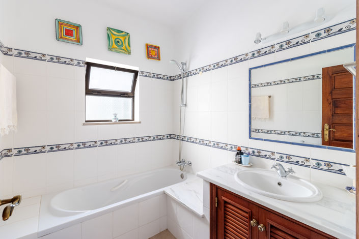 Image No.22-3 Bed Villa for sale