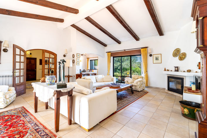 Image No.6-3 Bed Villa for sale