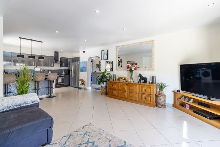 Image No.6-4 Bed Villa for sale