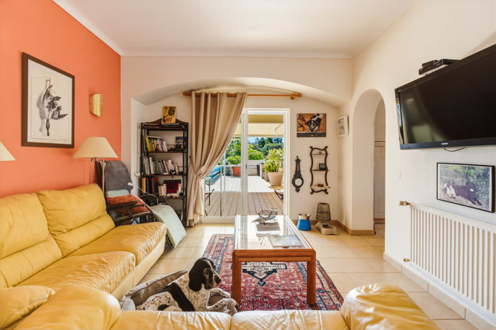 Image No.3-3 Bed Villa for sale