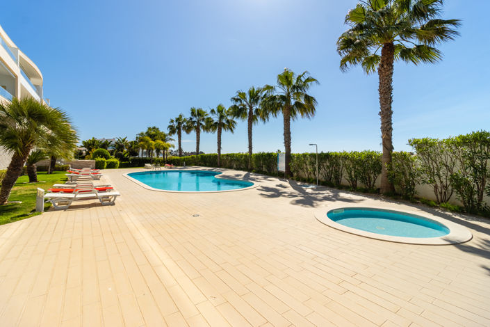 Image No.44-3 Bed Apartment for sale