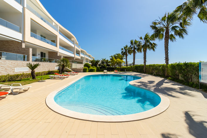 Image No.45-3 Bed Apartment for sale