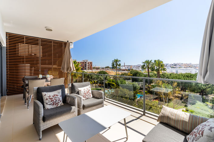 Image No.20-2 Bed Apartment for sale