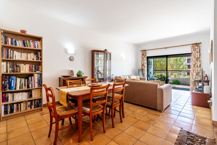 Image No.10-2 Bed Apartment for sale