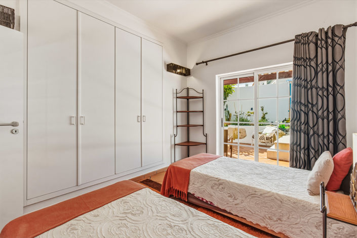 Image No.14-4 Bed Villa for sale