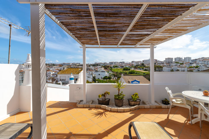 Image No.48-4 Bed Villa for sale