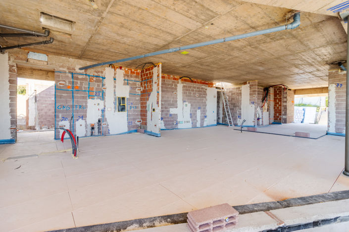 Image No.9-5 Bed Villa for sale