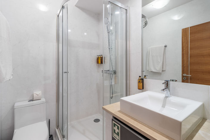 Image No.19-2 Bed Apartment for sale
