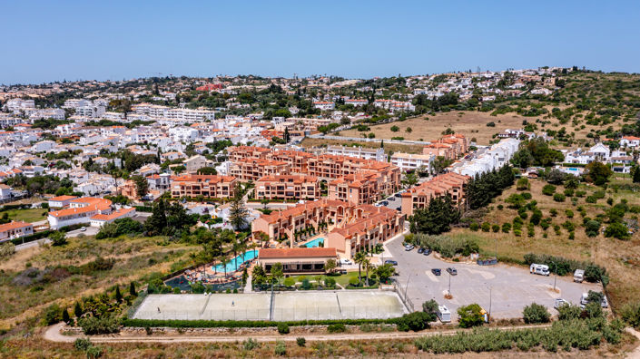 Image No.28-2 Bed Apartment for sale