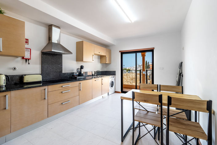 Image No.5-2 Bed Apartment for sale